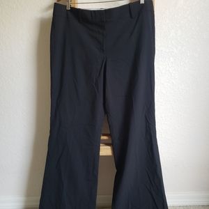 $98 New Ann Taylor Black Signature Fit Trouser Leg